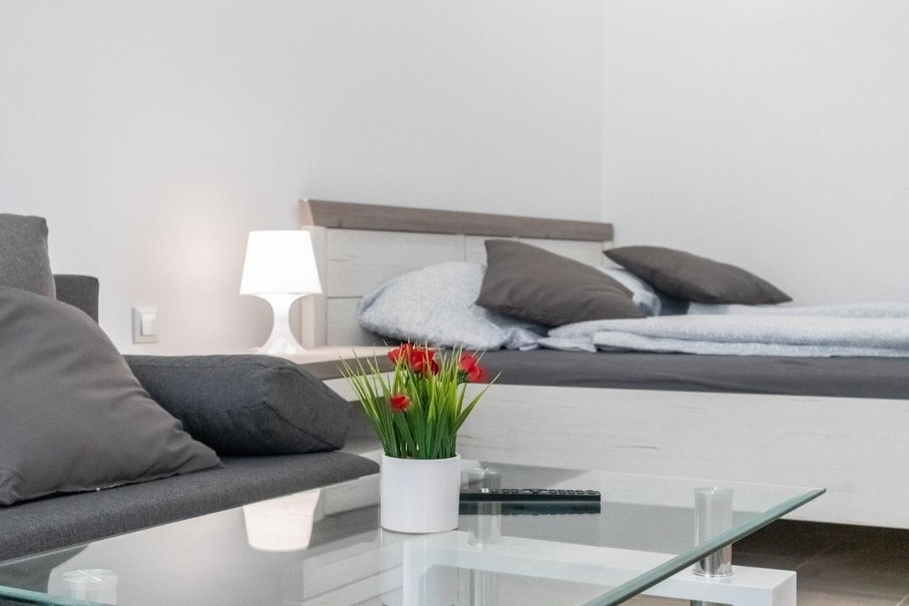Homelike 2Br Apt Near U1 Reumannplatz - 9 Min To Center Wien Eksteriør billede