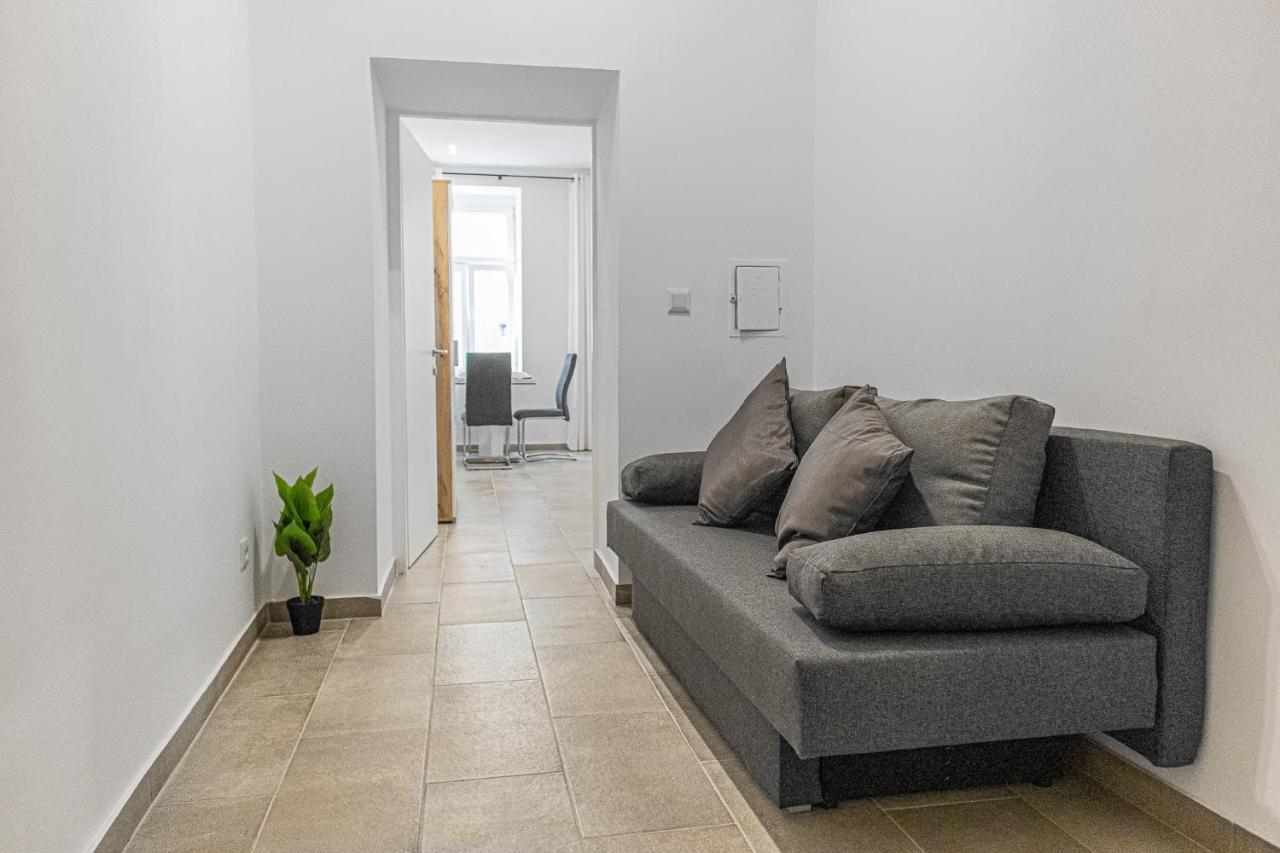 Homelike 2Br Apt Near U1 Reumannplatz - 9 Min To Center Wien Eksteriør billede